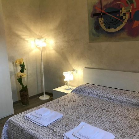 Vea Apartment Padenghe sul Garda Εξωτερικό φωτογραφία
